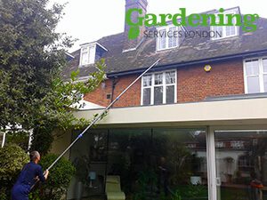 gutter cleaning in North London